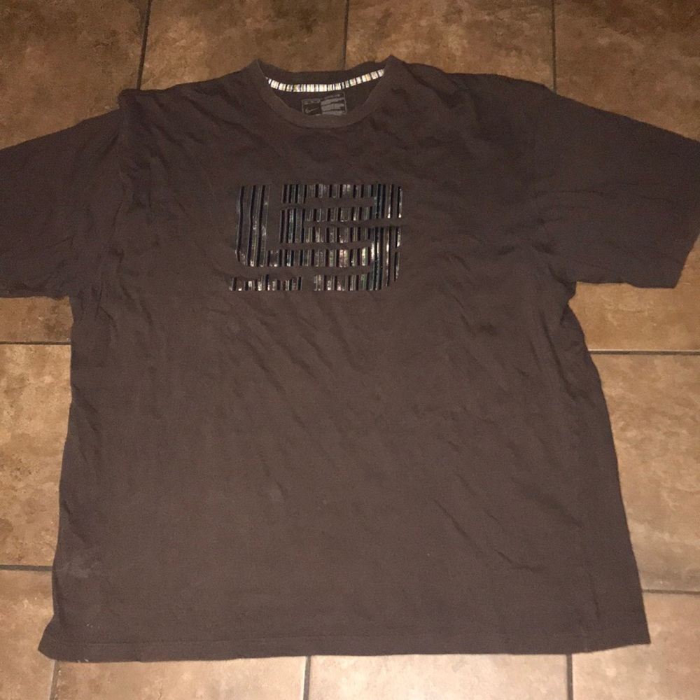 Men’s Lebron James Tee